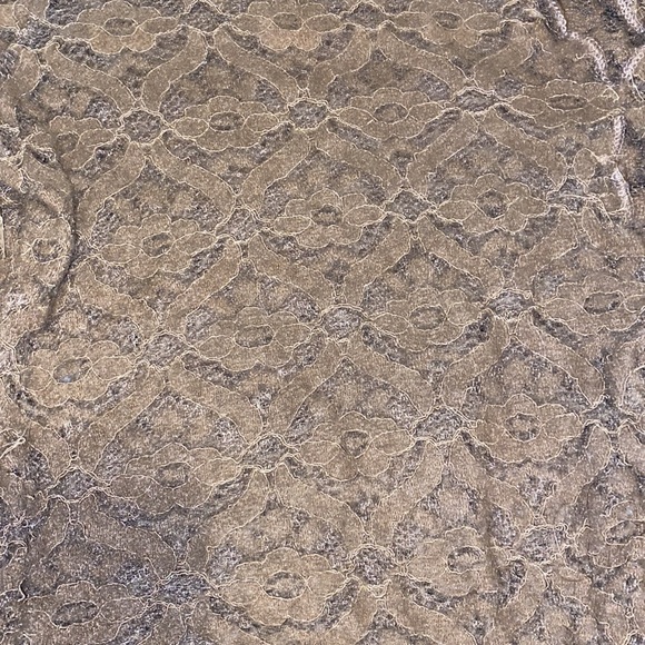 Great material - Picture 2 of 4